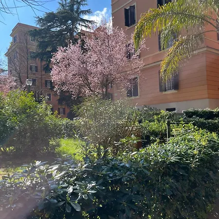 Auditorium Elegant Flat In The Park Рим