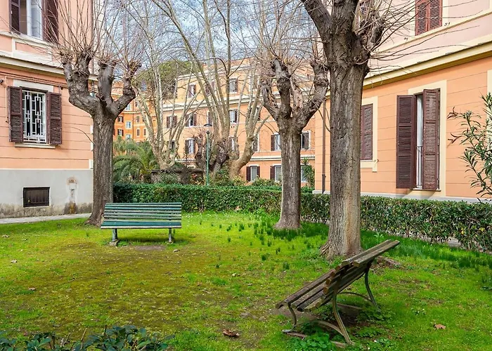 Auditorium Elegant Flat In The Park Apartamento